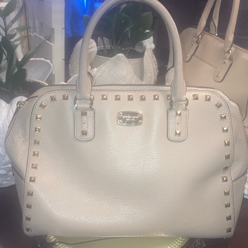 Genuine Micheal Kors Sandrine Large  Leather  Satchel Studded Cream Handbag